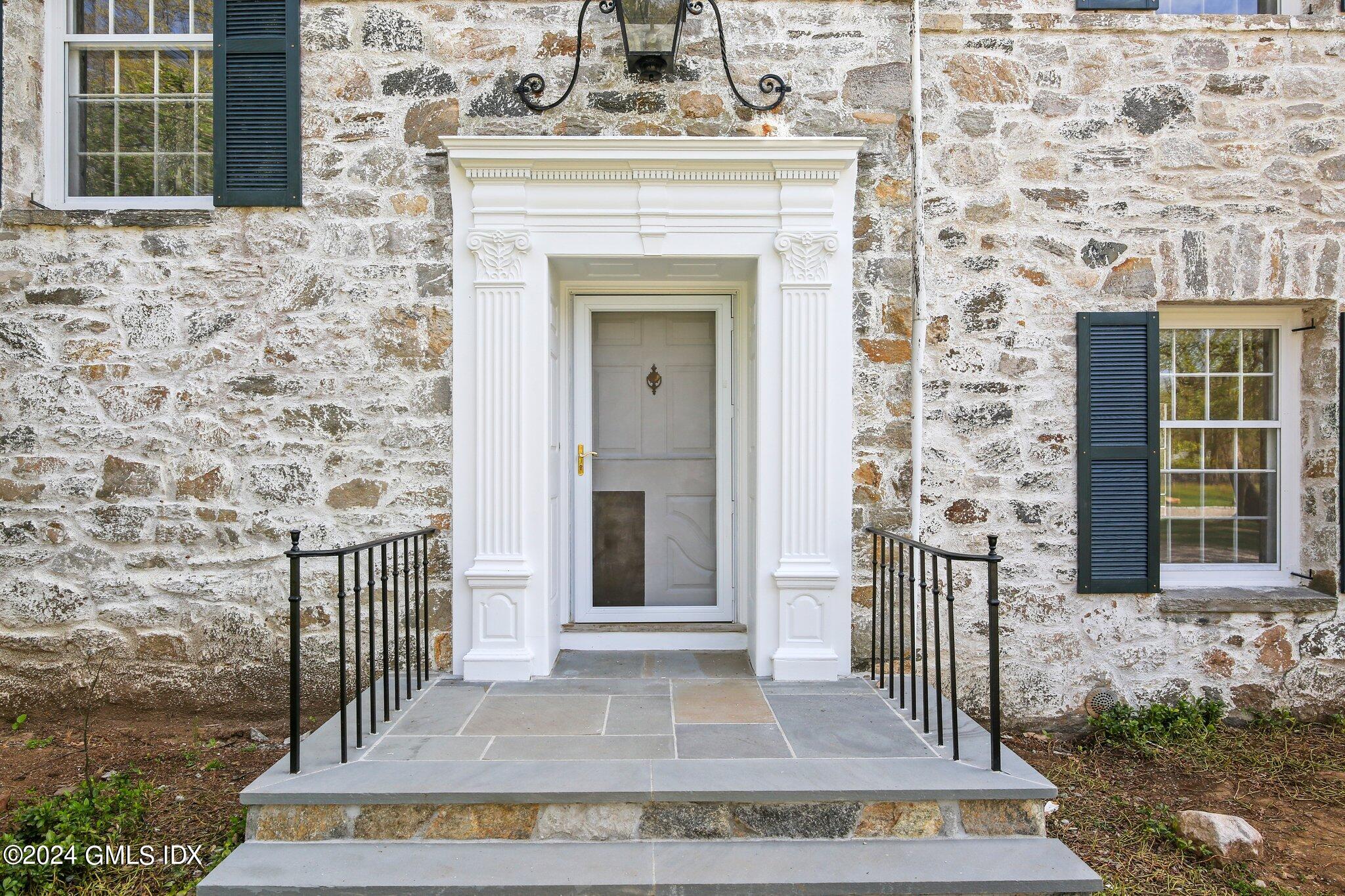 69 CLAPBOARD RIDGE Road