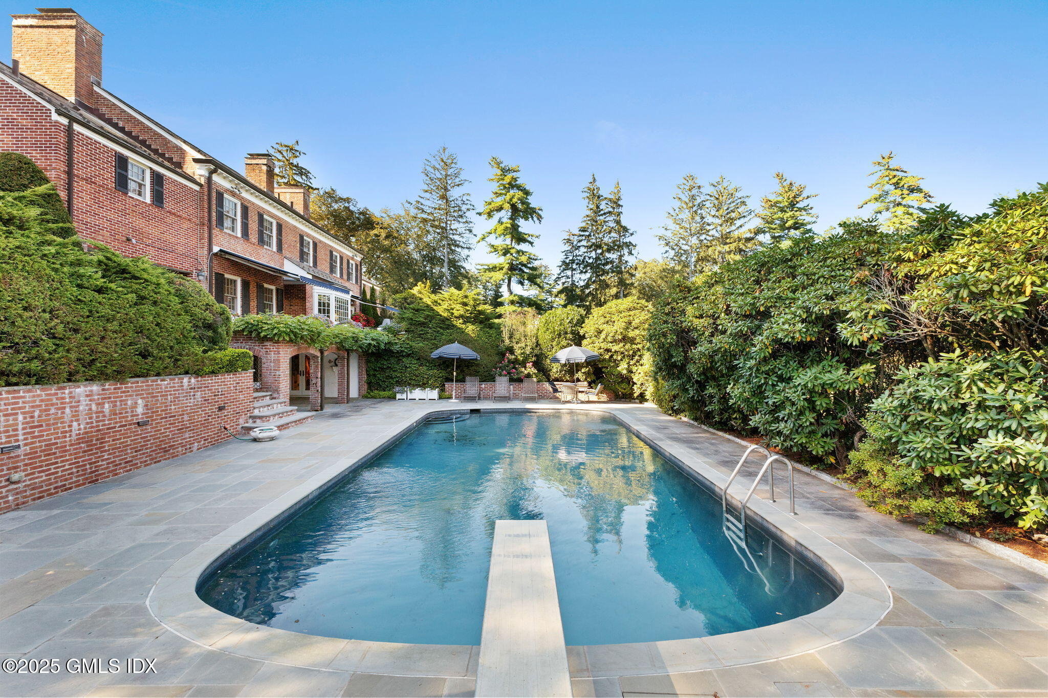 11 BOBOLINK Lane
