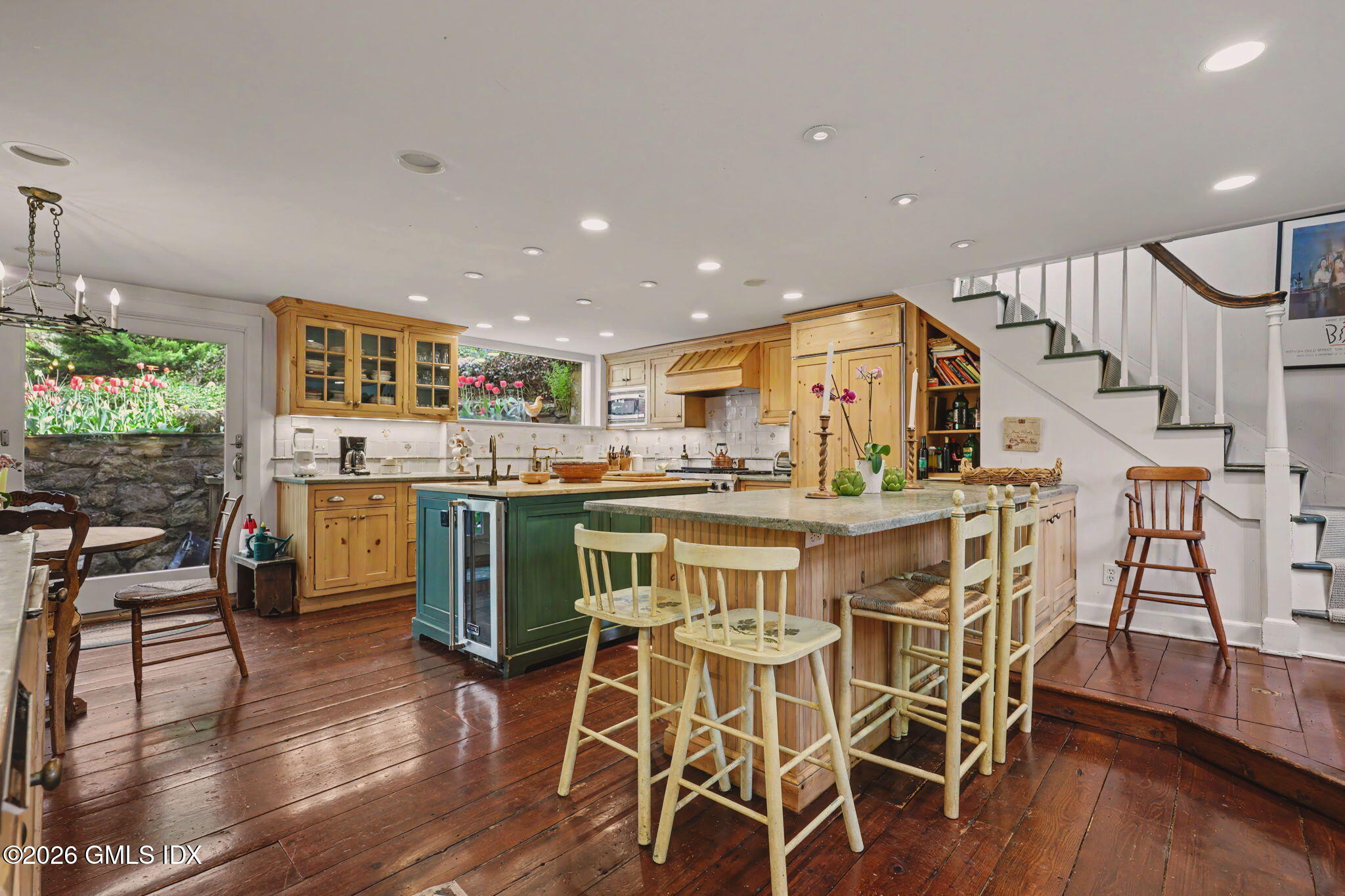 195 Old Mill Road