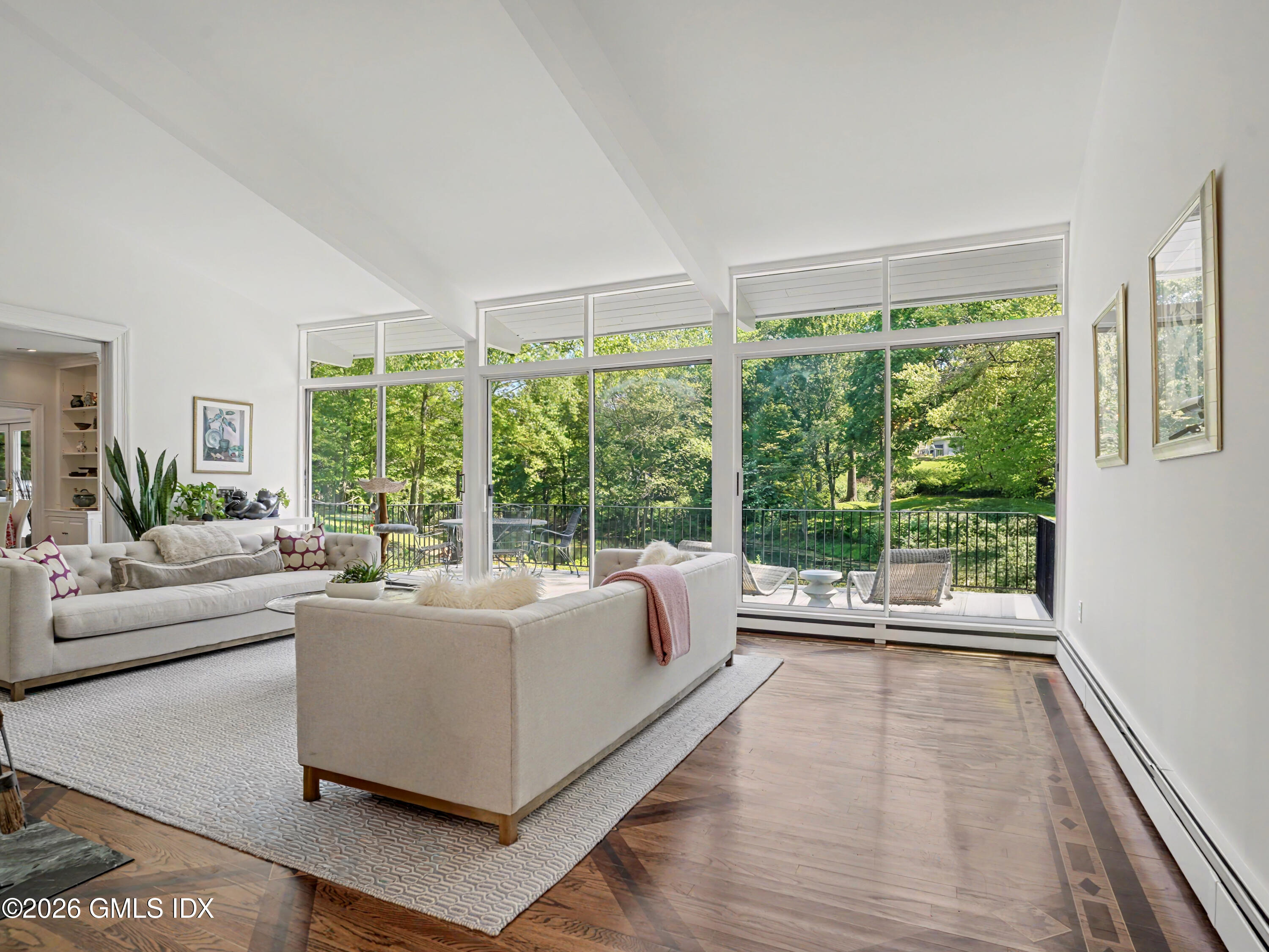 12 Bailiwick Road