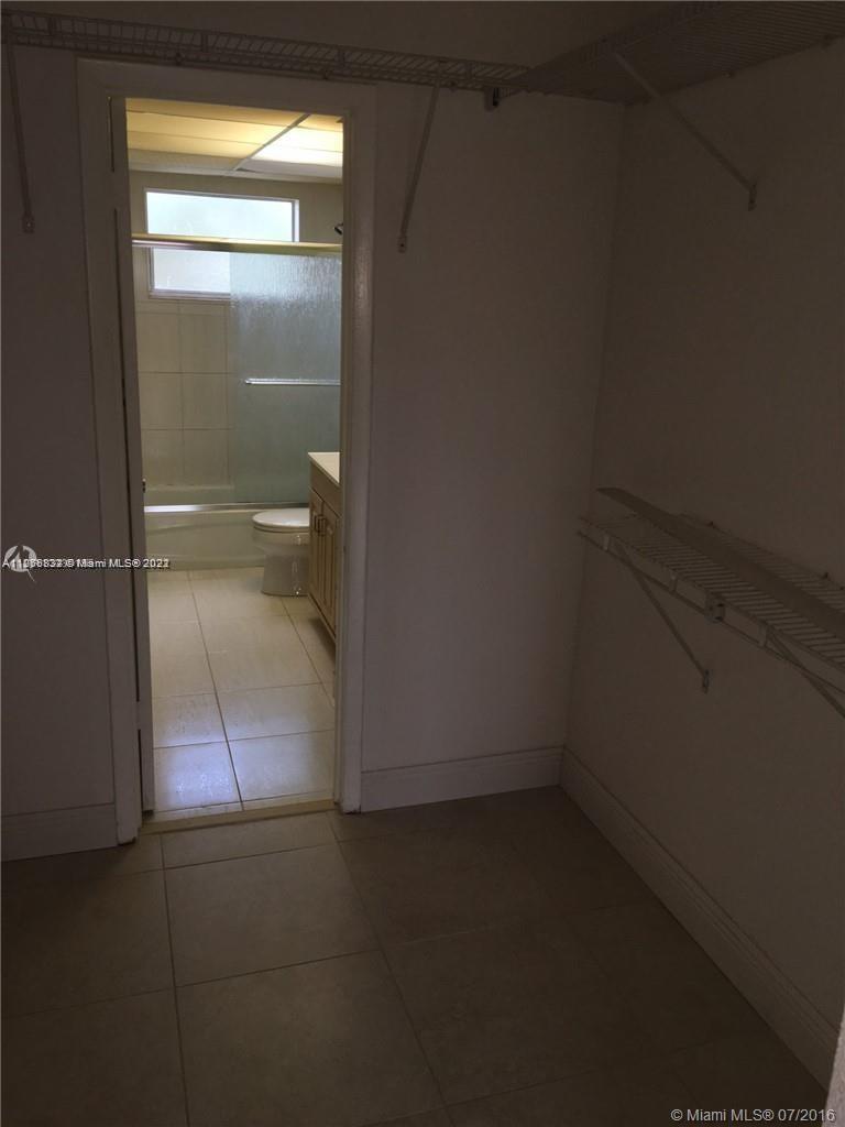 9365 Fontainebleau Blvd Unit: E229