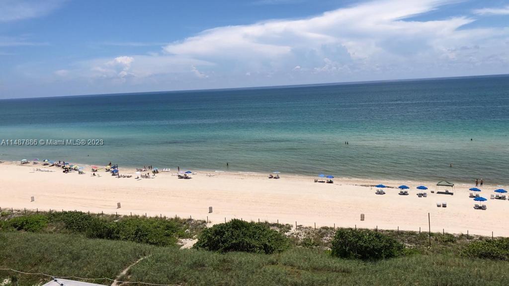 5555 Collins Ave Unit: 9E