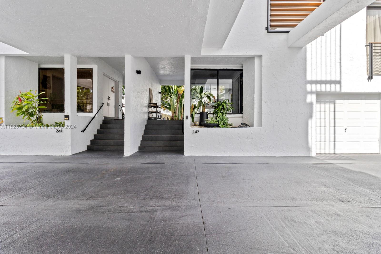 247 E Enid Dr Unit: 54