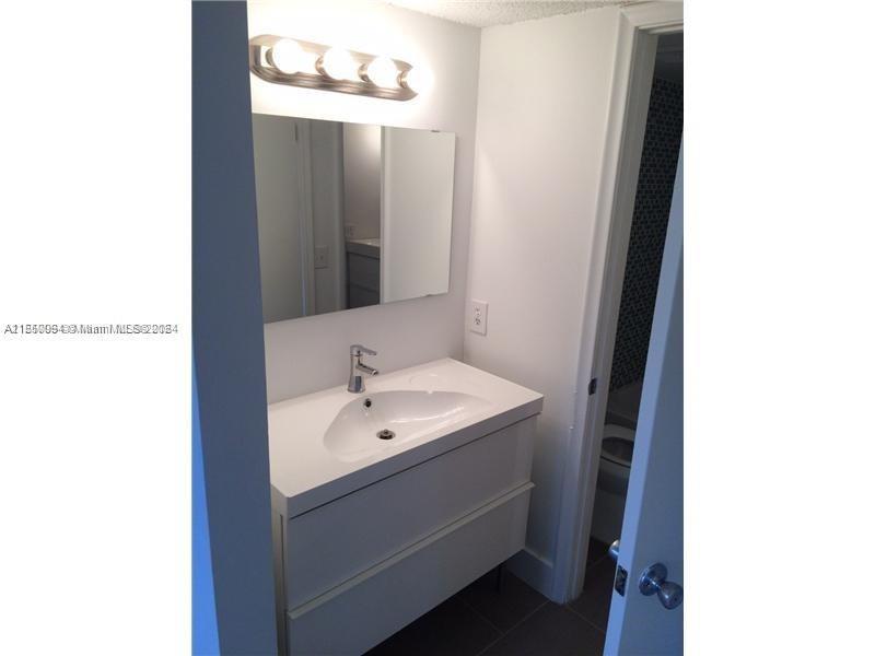 680 NW 114 AV # 101