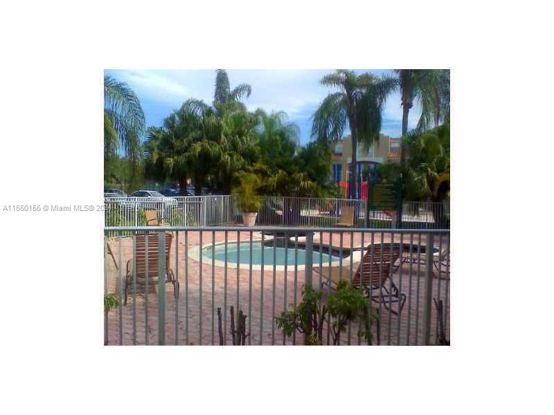 8660 NW 6 LN # 207 Unit: 5-207