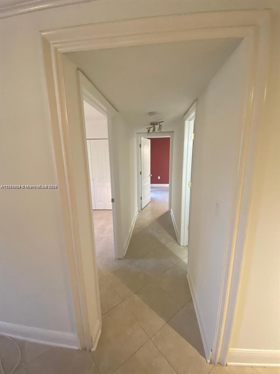 536 NW 114th Ave # 101