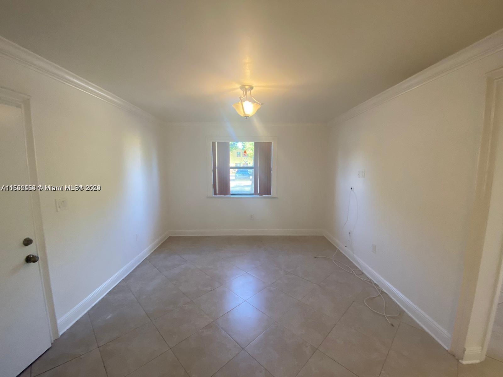 536 NW 114th Ave # 101