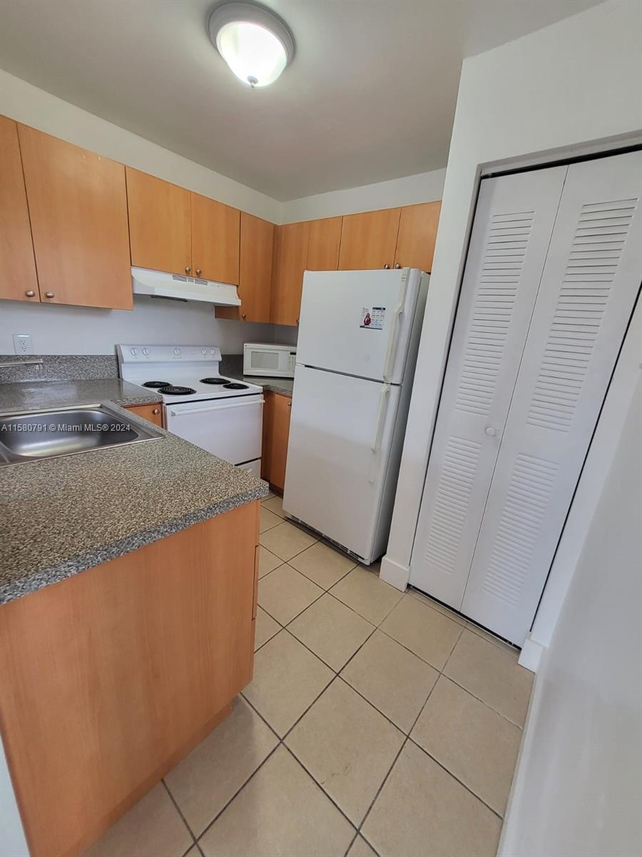 6455 W 27th Ave # 44 Unit: 23-44