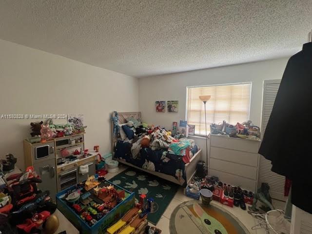 4157 Oak Terrace Dr # 1