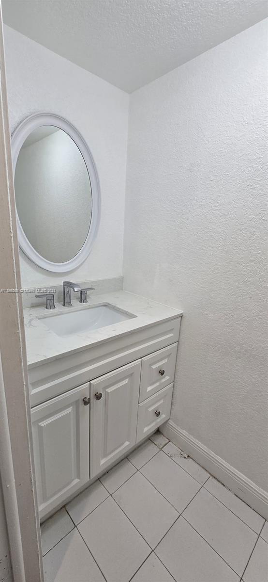 8650 SW 109th Ave # 209 Unit: 3-209