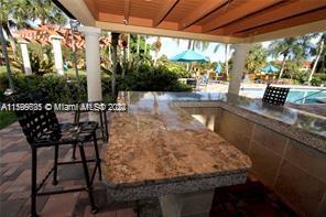 10733 Cleary Blvd # 305