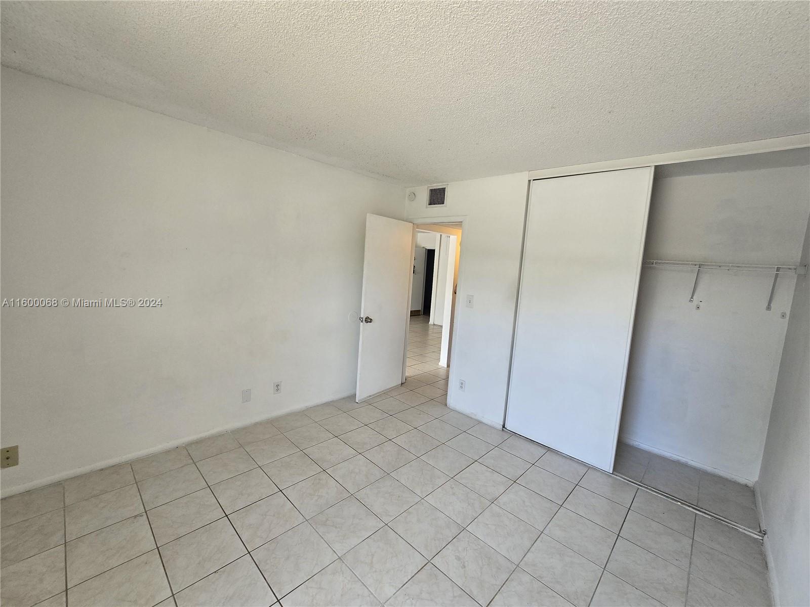 405 S Pine Island Rd # 202D