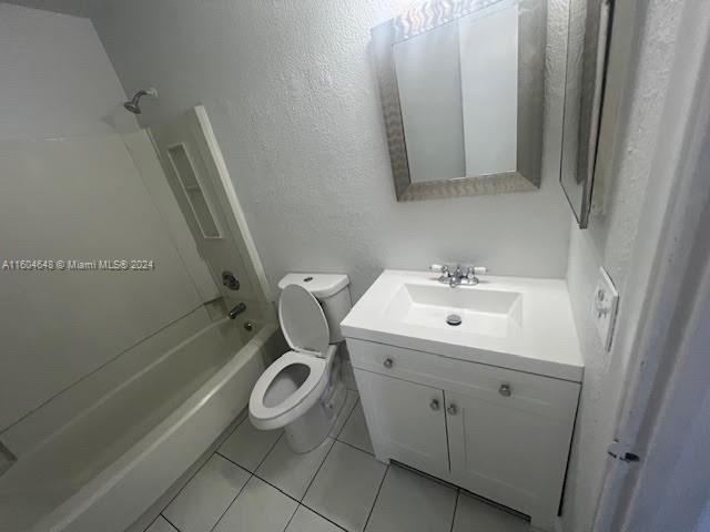 2501 Riverside Dr # A Unit: 510-A