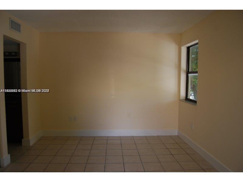 660 NW 114th Ave # 203