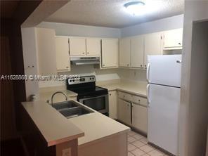 350 W Palm Cir W # 302