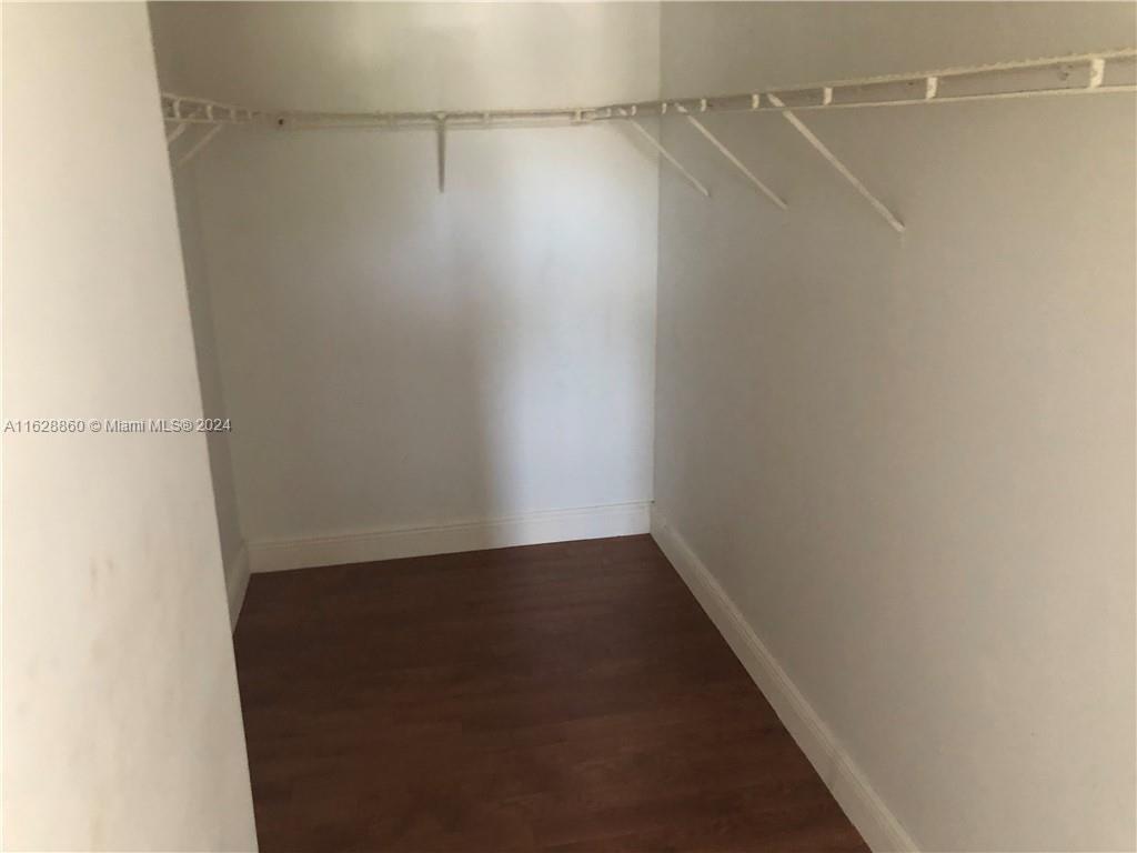 350 W Palm Cir W # 302