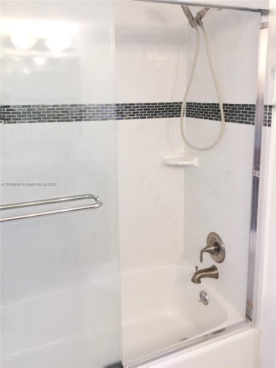 9460 Fontainebleau Blvd # 234