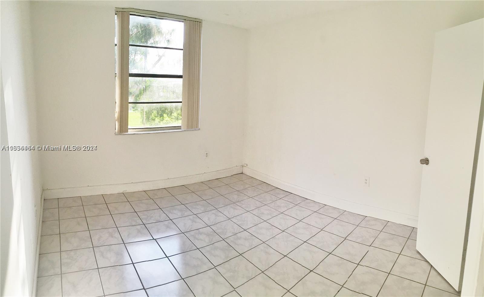 9460 Fontainebleau Blvd # 234
