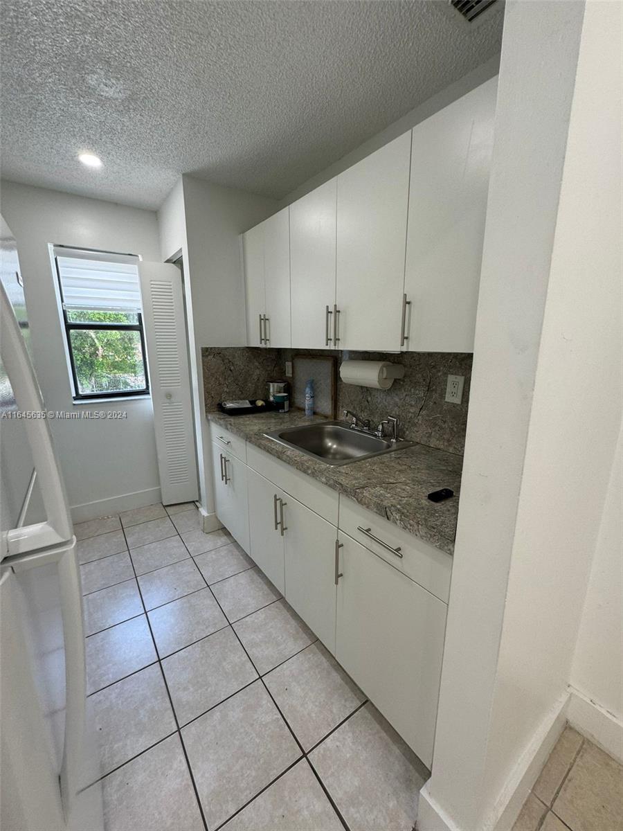 15500 SW 80th St # 204 Unit: A-204