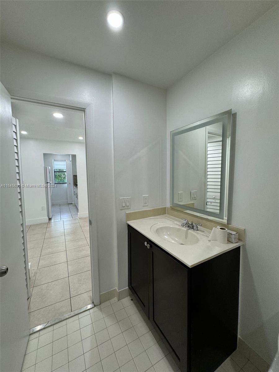 15500 SW 80th St # 204 Unit: A-204