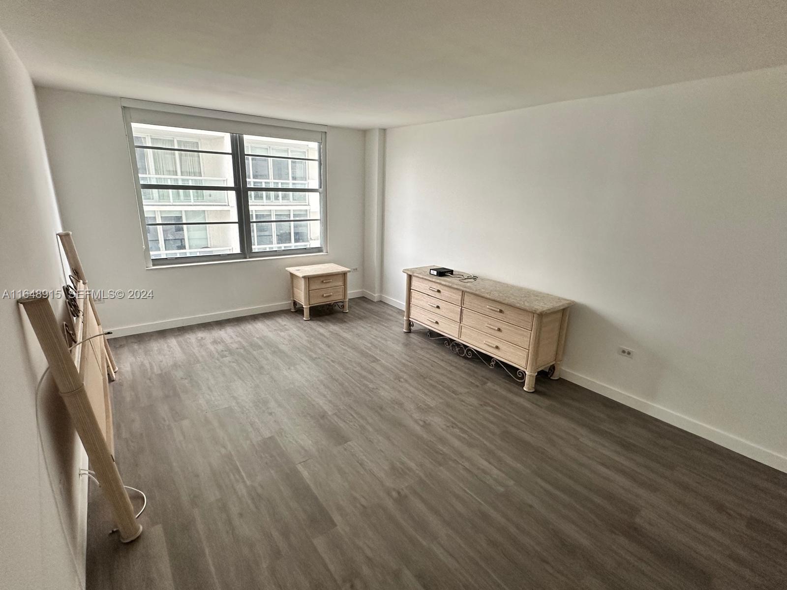 5555 Collins Ave # 10B