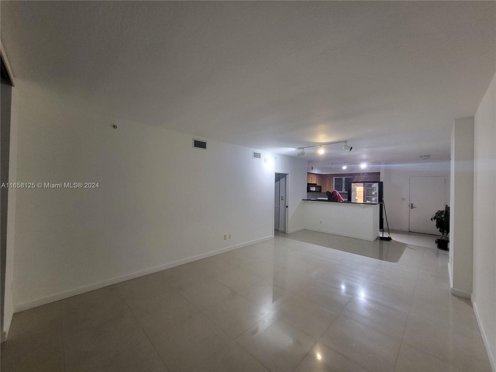 335 S Biscayne Blvd # 3101