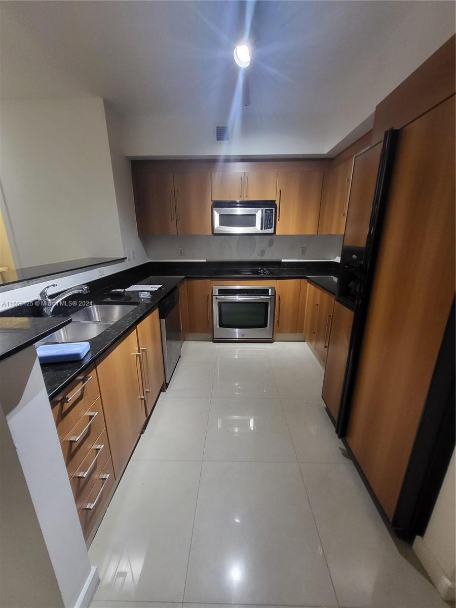335 S Biscayne Blvd # 3101