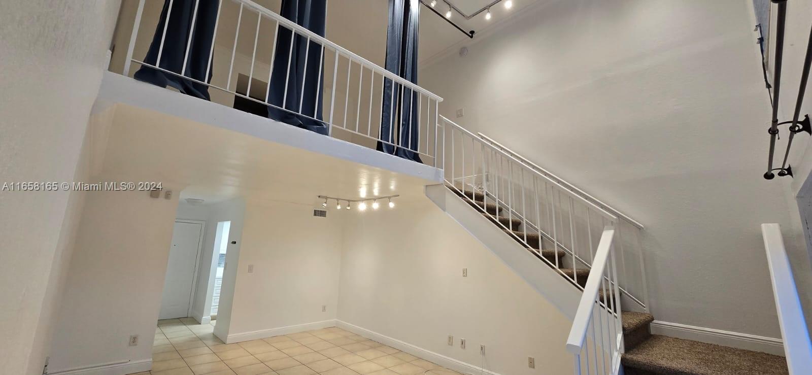 8600 SW 109th Ave # 222 Unit: 4-222