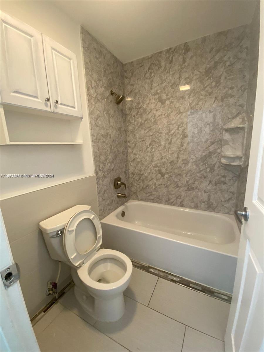 10725 Cleary Blvd # 304