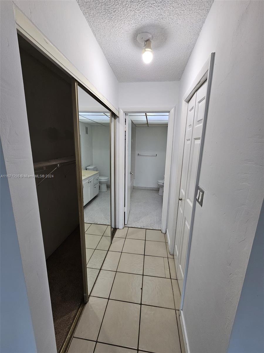 120 LAKEVIEW DR # 107