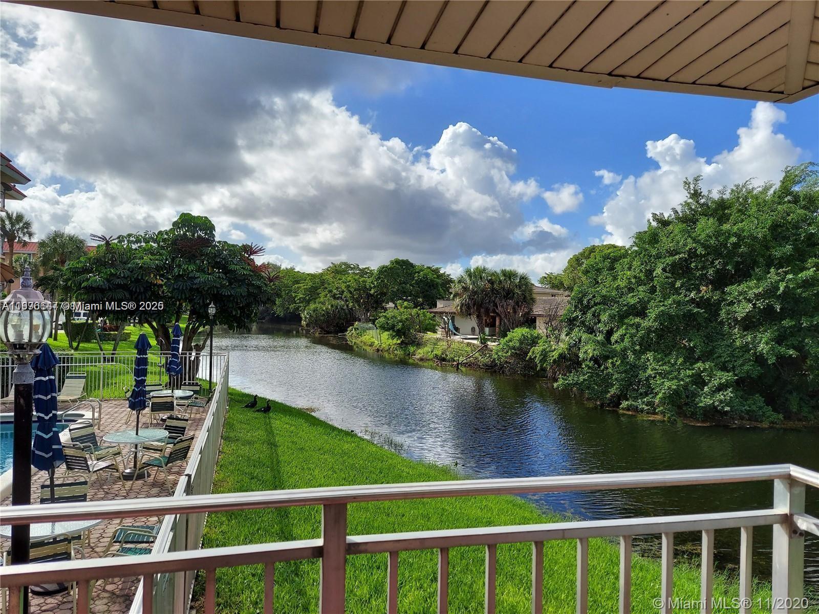 455 S Pine Island Rd # 305C