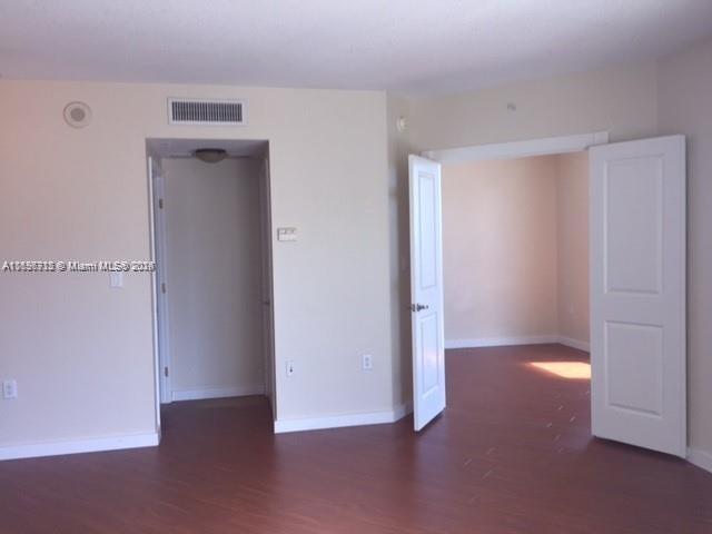 9055 SW 73rd Ct # 1404