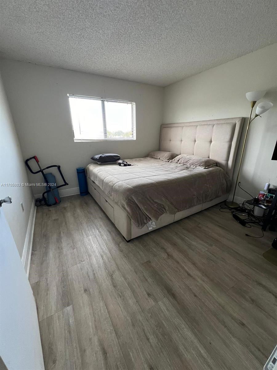 450 W Palm Cir W # 305