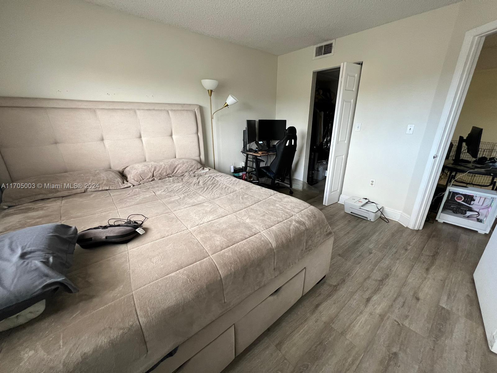 450 W Palm Cir W # 305