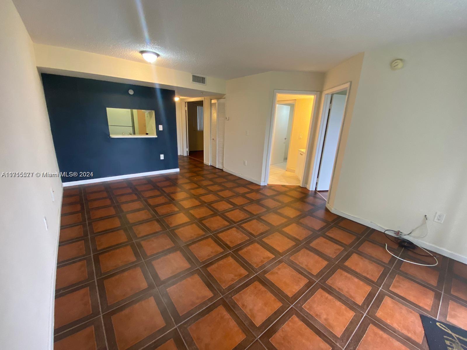 8215 SW 152nd Ave # 209 Unit: G-209