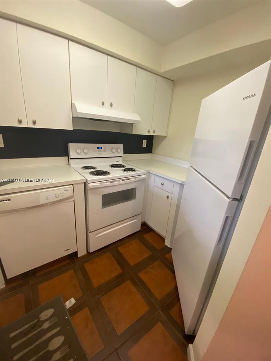 8215 SW 152nd Ave # 209 Unit: G-209