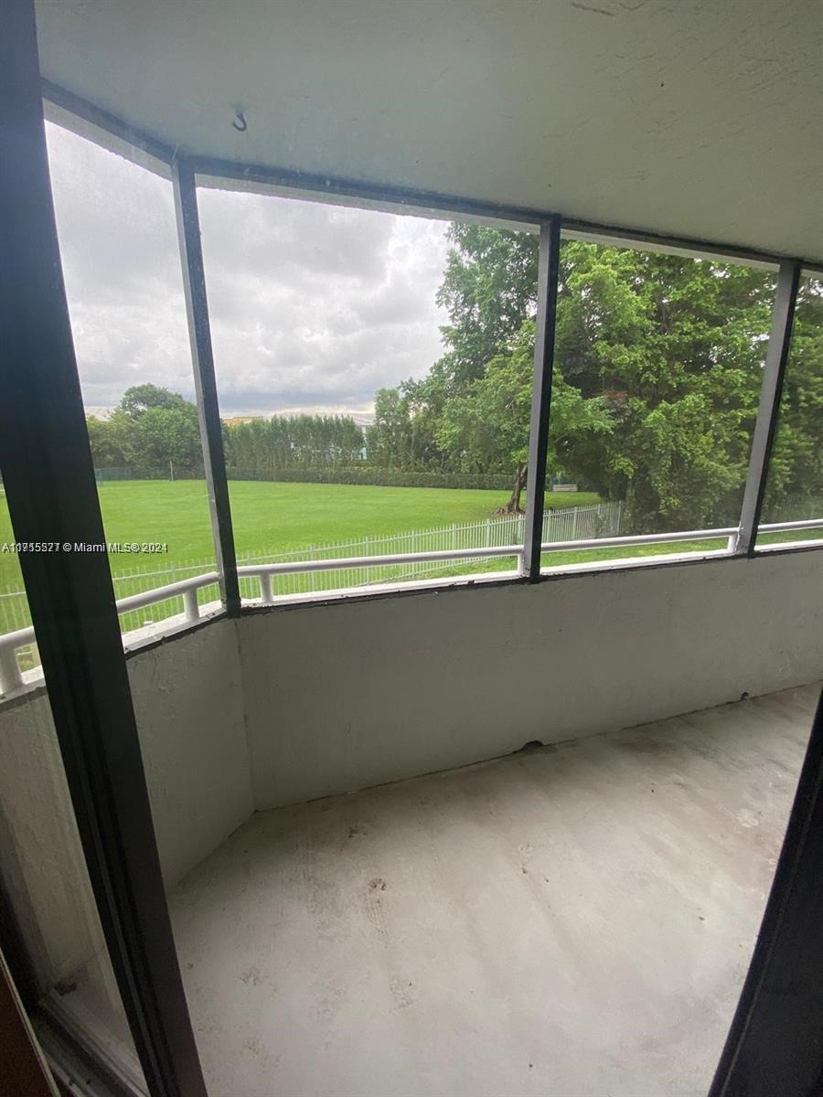 8215 SW 152nd Ave # 209 Unit: G-209