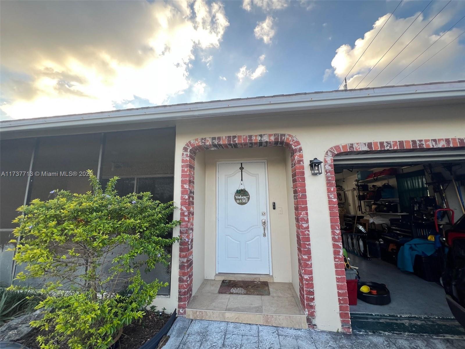 4921 NW 13th Ave