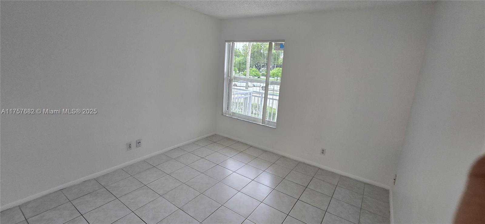 405 S Pine Island Rd # 202D