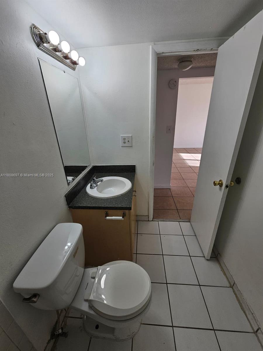 405 S Pine Island Rd # 401D