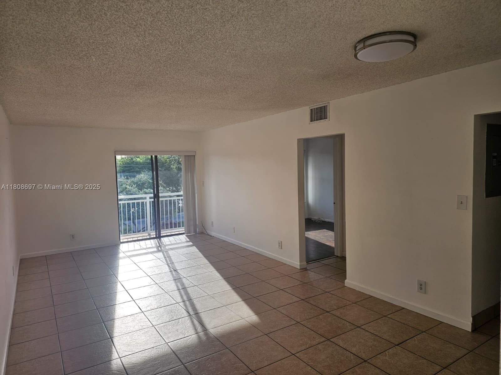 405 S Pine Island Rd # 401D