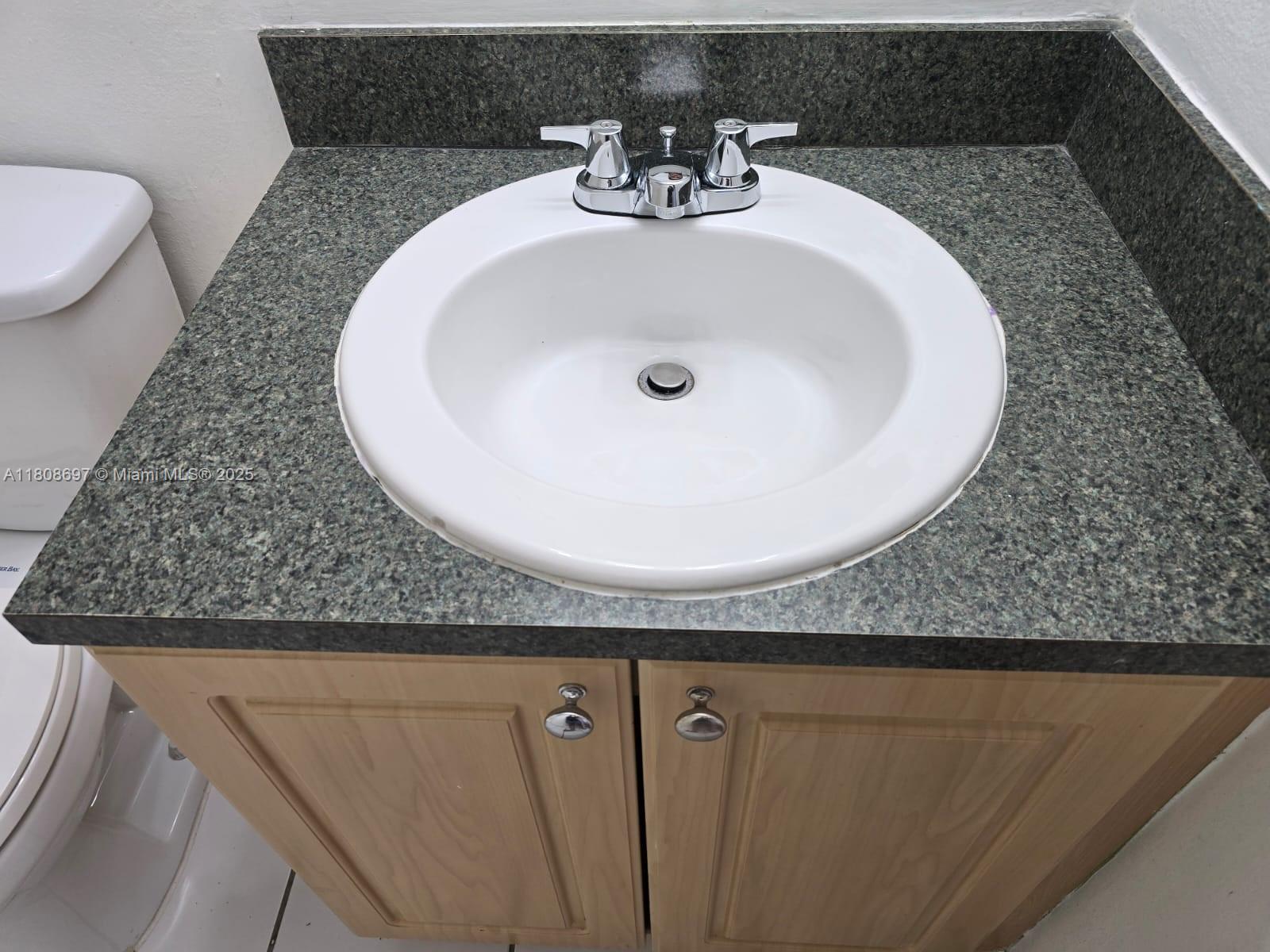 405 S Pine Island Rd # 401D