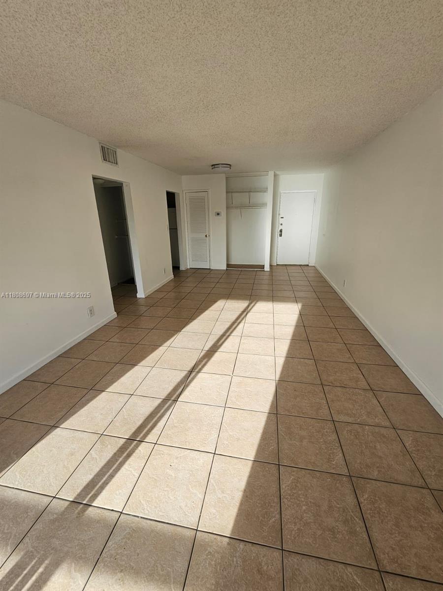 405 S Pine Island Rd # 401D