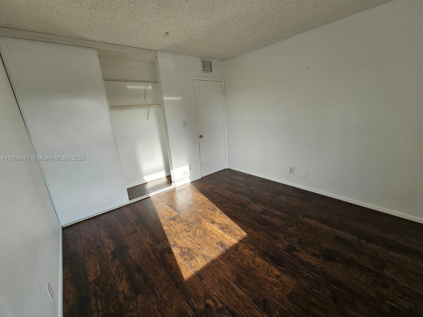 405 S Pine Island Rd # 401D