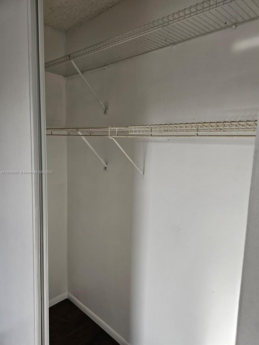 405 S Pine Island Rd # 401D