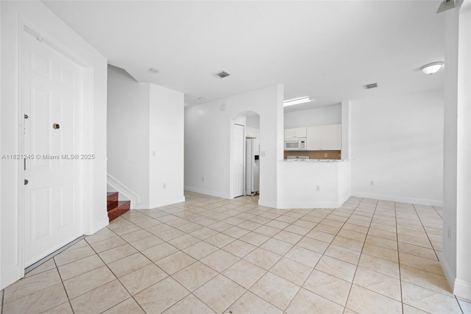 7633 NW 114th Path # 7633