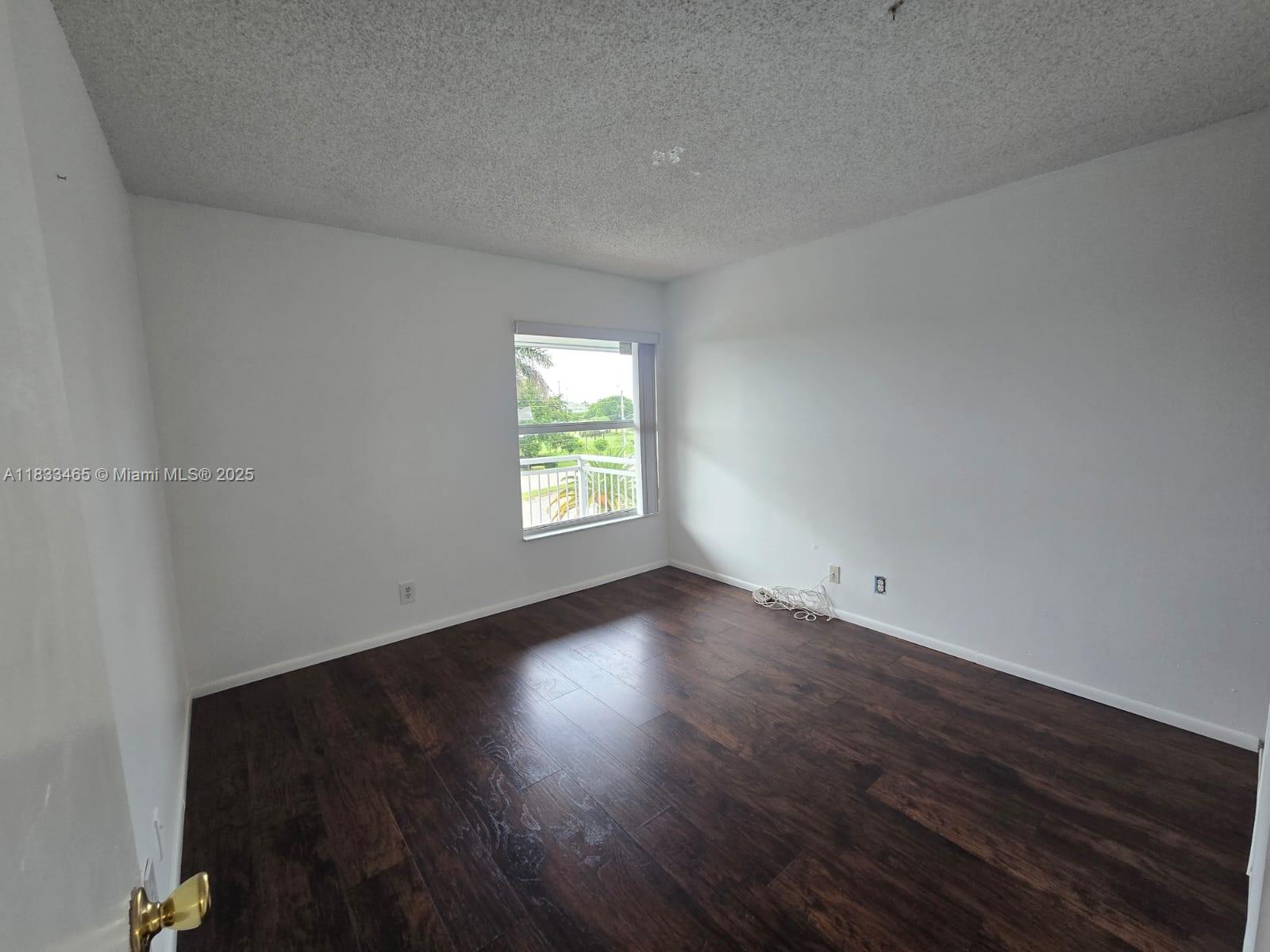 405 S Pine Island Rd # 401D