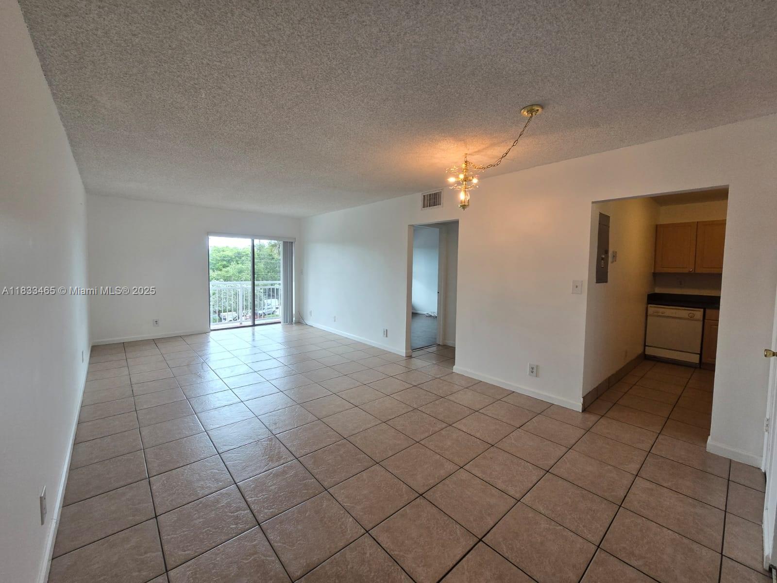 405 S Pine Island Rd # 401D