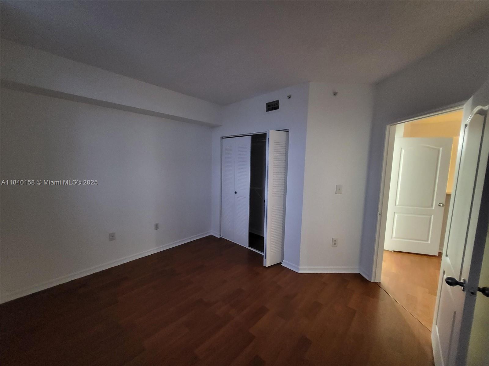 5077 NW 7th St Unit: PH6
