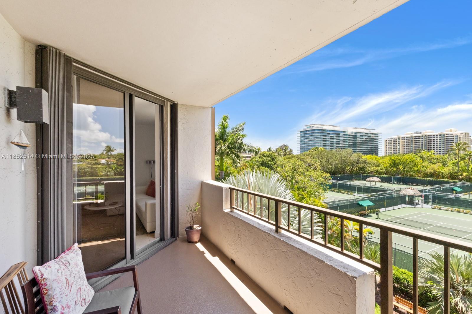 161 Crandon Blvd # 317